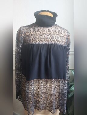 Nwt's Catherine Malandrino Vintage Black and Multi Colored Lace-Detail Blouse